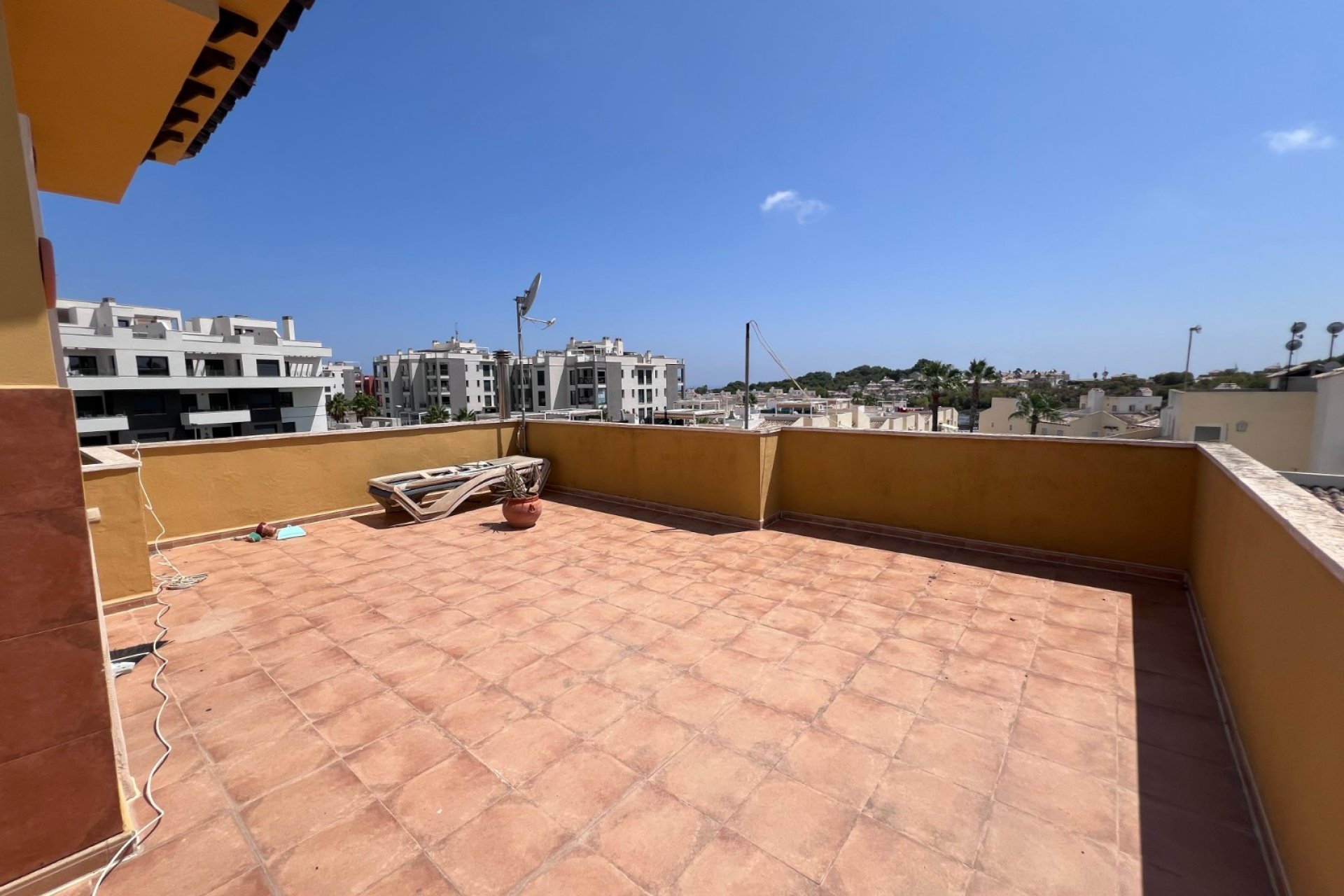 Resale - Villa - Orihuela - Villamartin