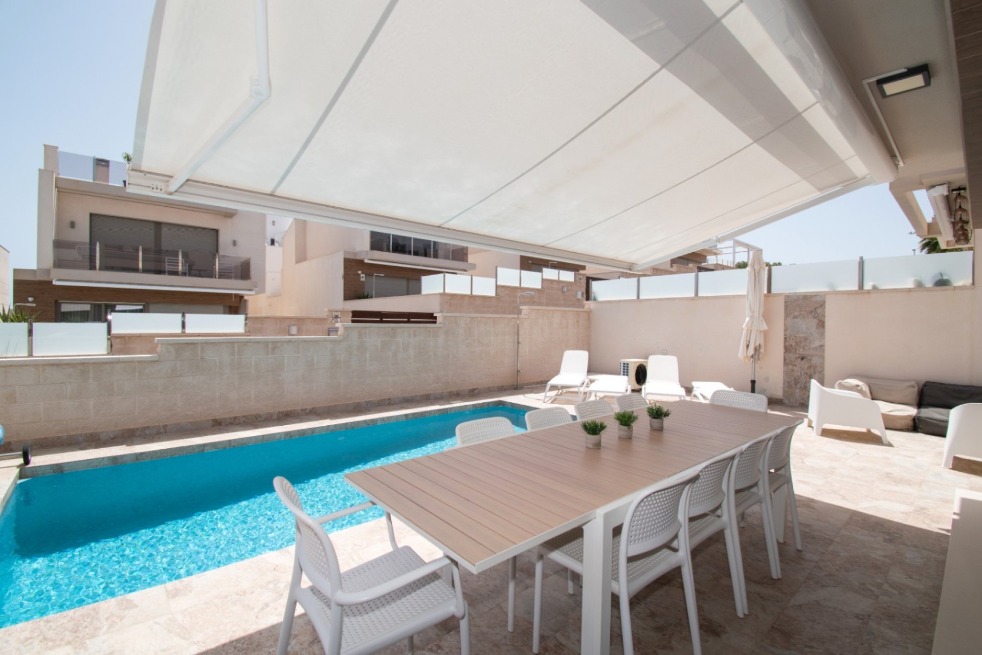 Resale - Villa * - Orihuela - Villamartin