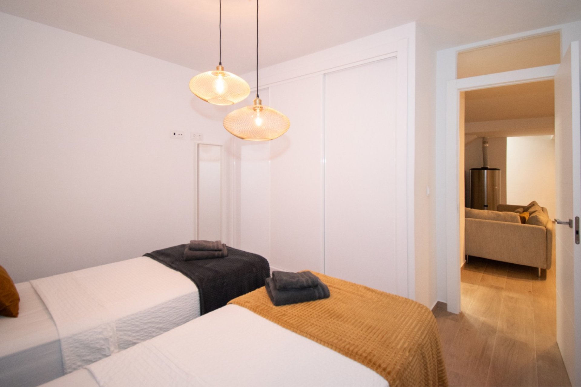 Resale - Villa * - Orihuela - Villamartin