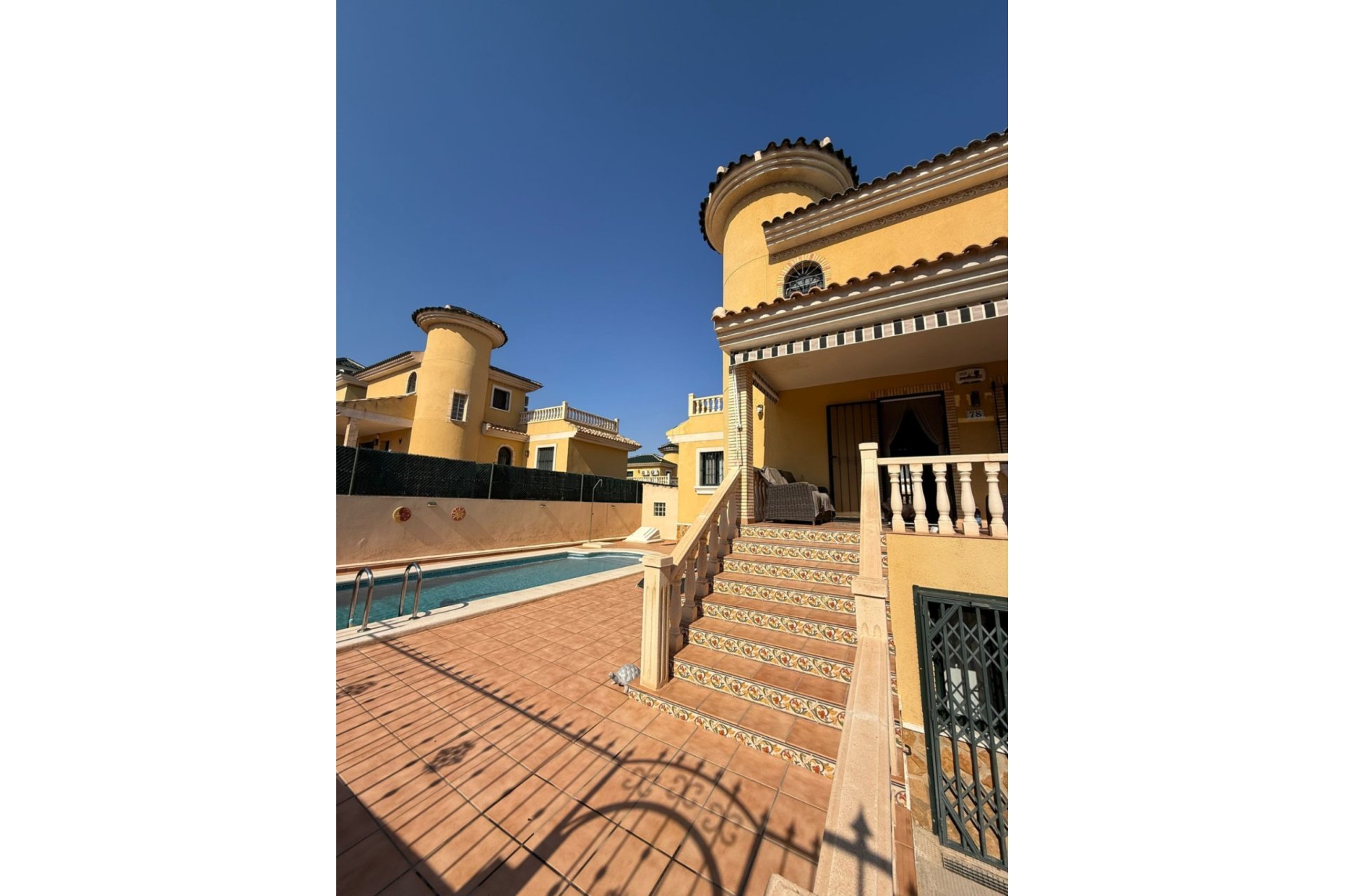 Resale - Villa * - Orihuela * - Villamartín * 