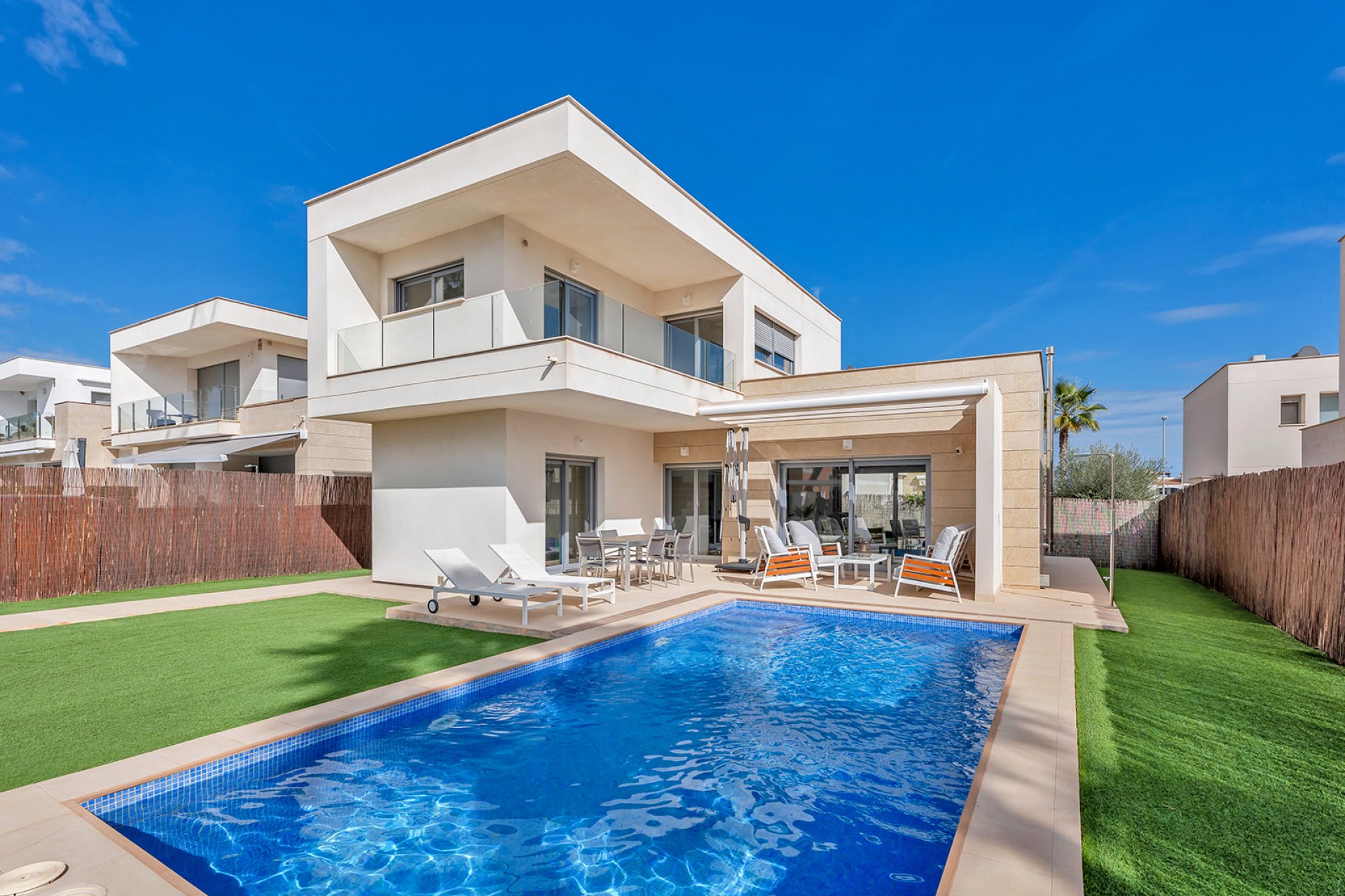 Resale - Villa - Orihuela - Vistabella Golf