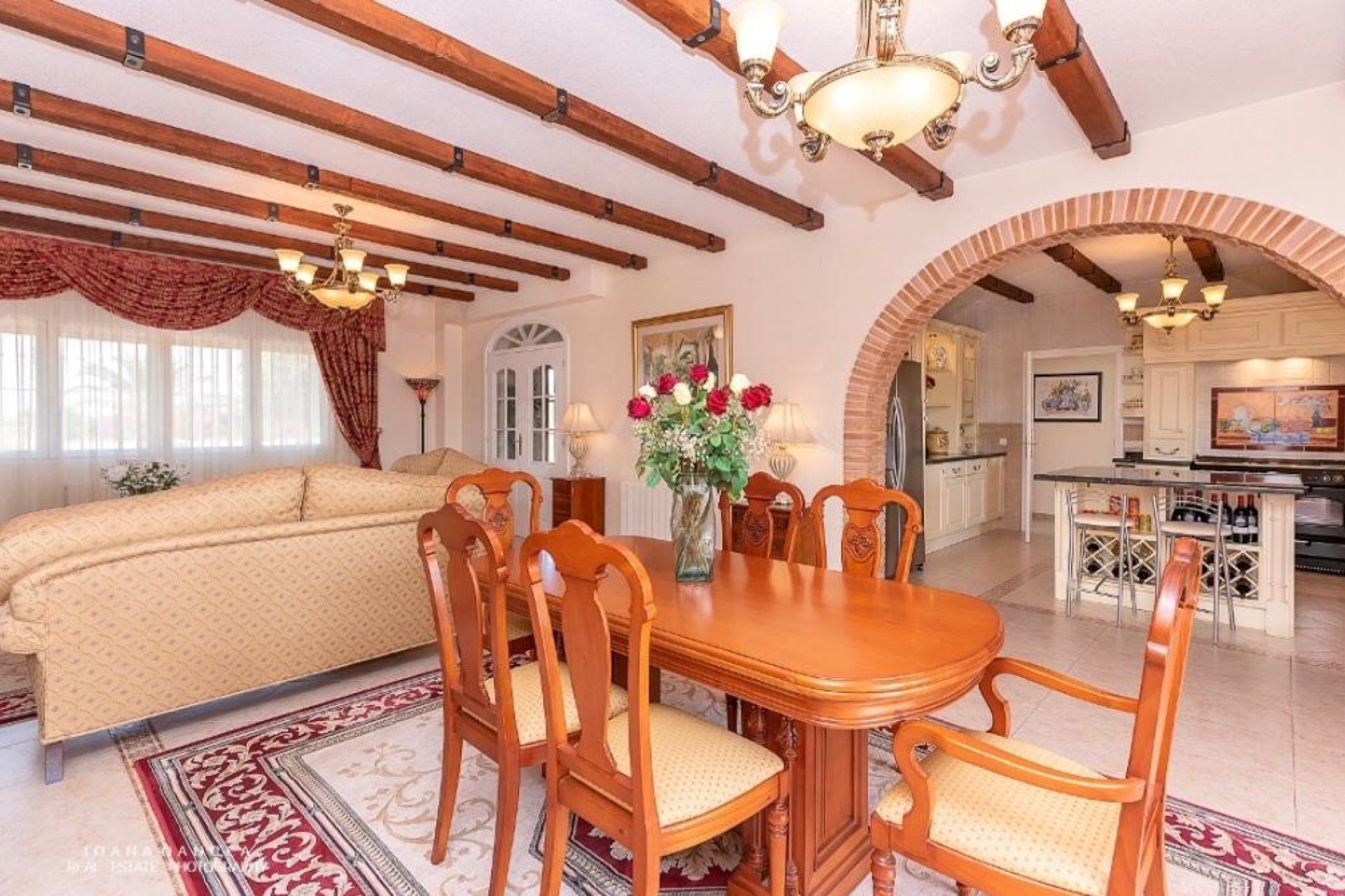 Resale - Villa * - Orihuela *