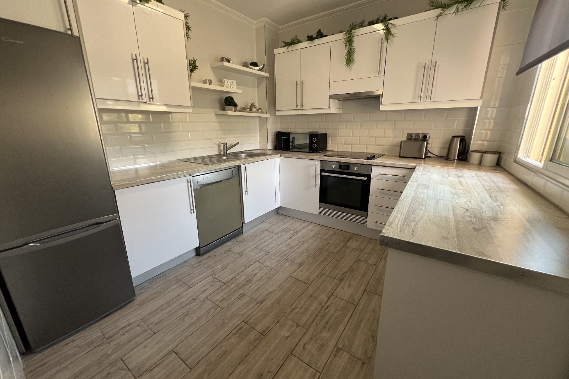 Resale - Villa * - Orihuela *