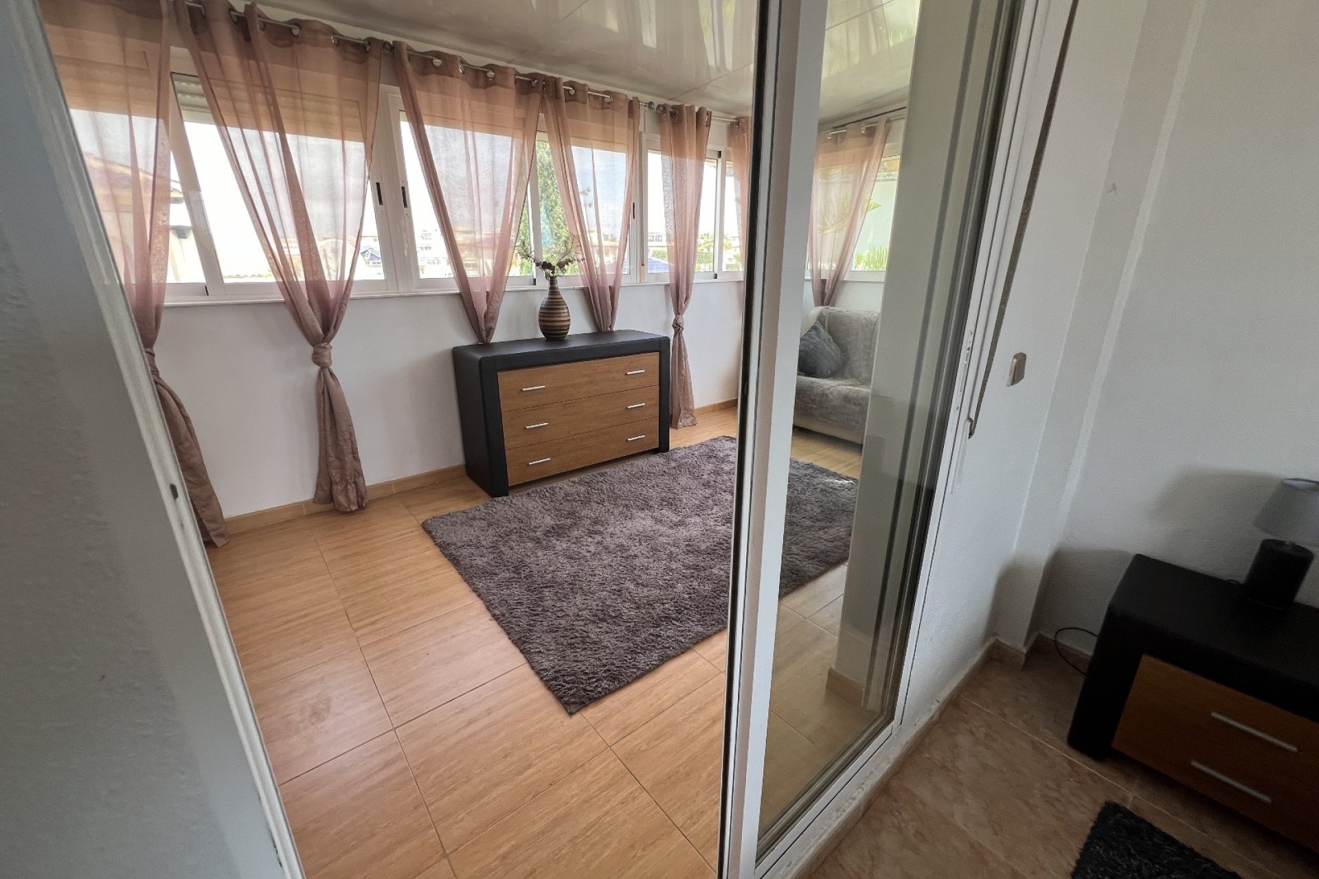 Resale - Villa * - Orihuela *