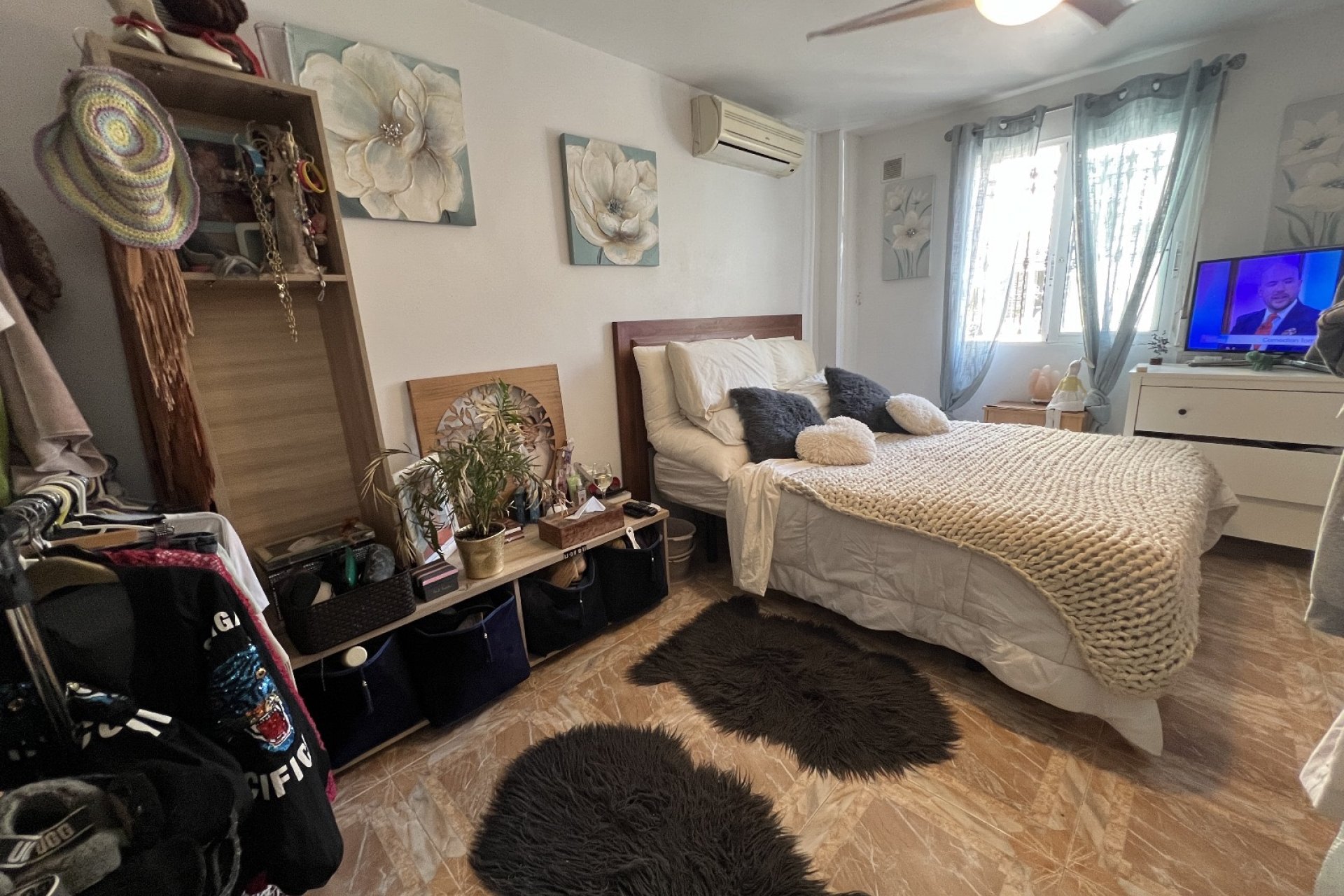 Resale - Villa * - Orihuela *