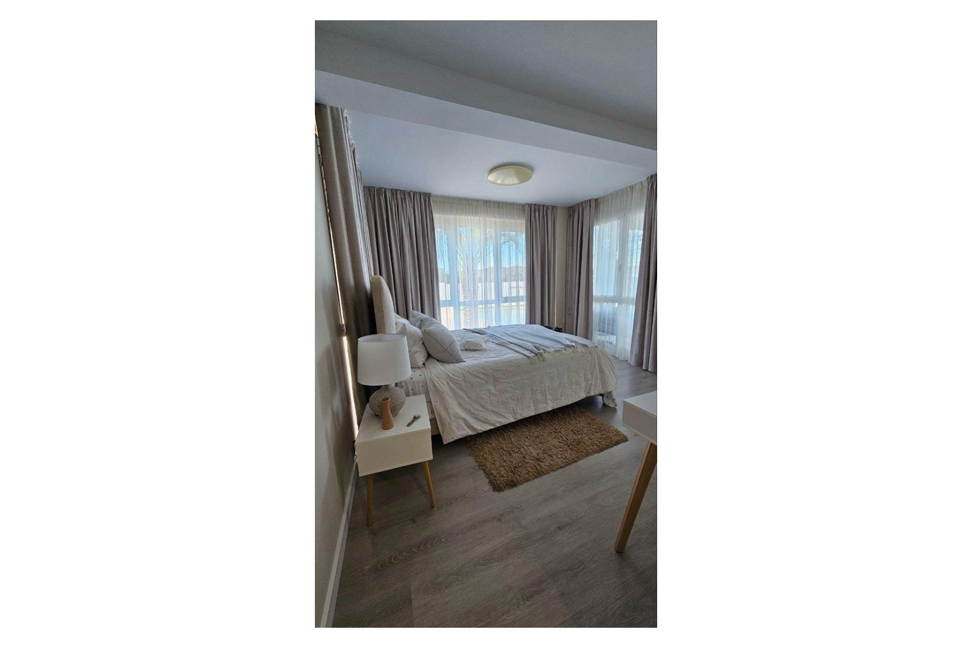 Resale - Villa * - Orihuela *