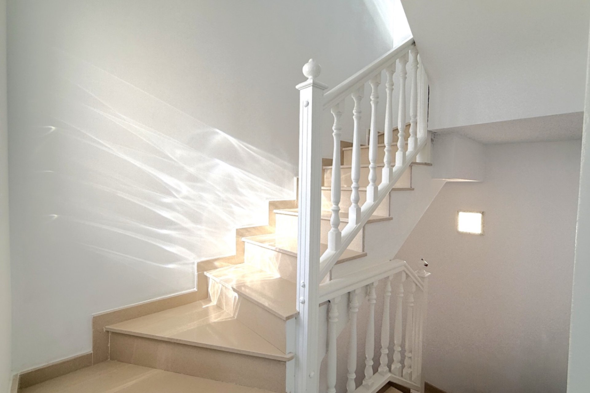 Resale - Villa * - Orihuela *