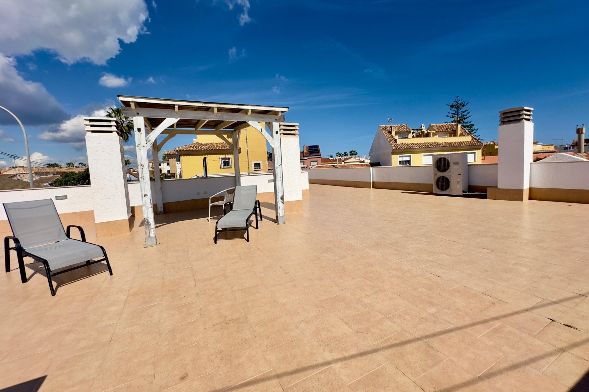 Resale - Villa * - Pilar de la Horadada * - Torre de la Horadada *