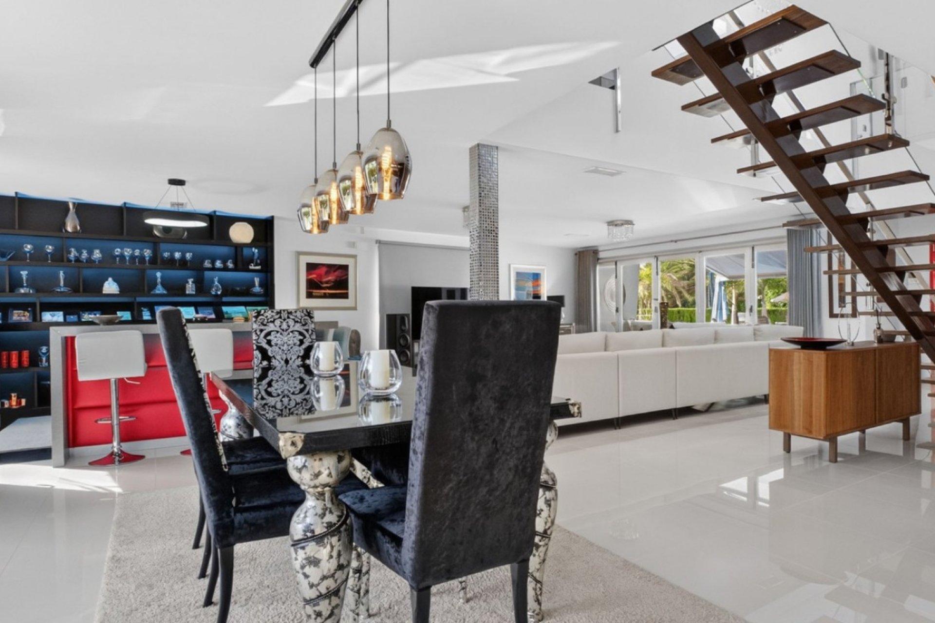 Resale - Villa * - Pinar de Campoverde