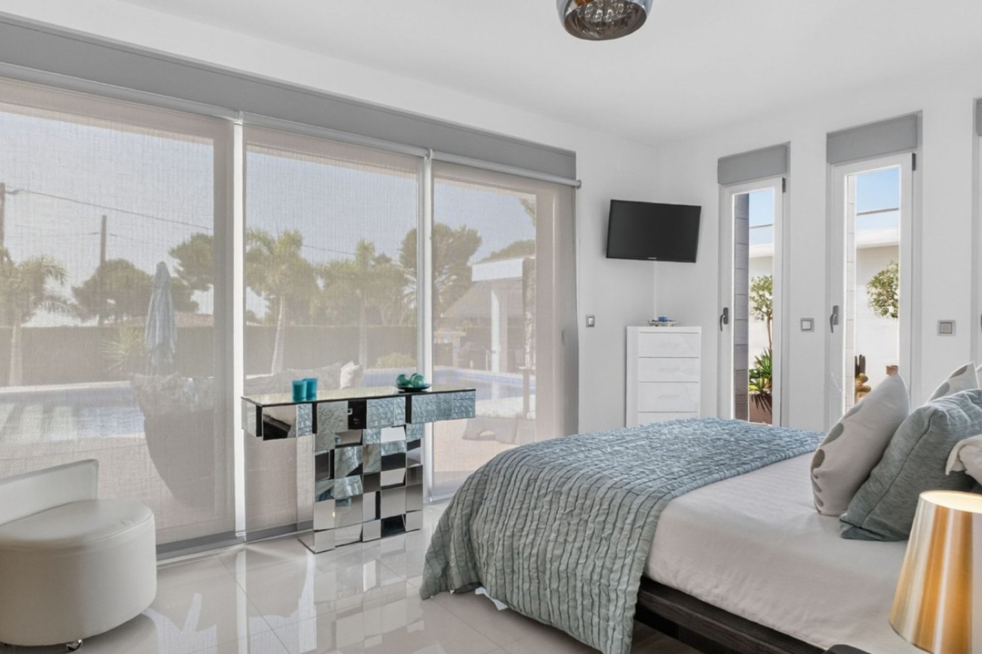 Resale - Villa * - Pinar de Campoverde
