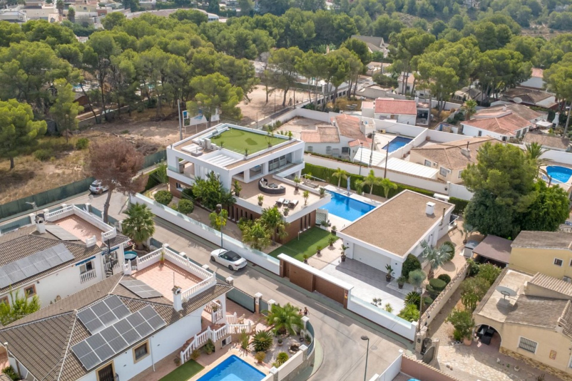 Resale - Villa * - Pinar de Campoverde