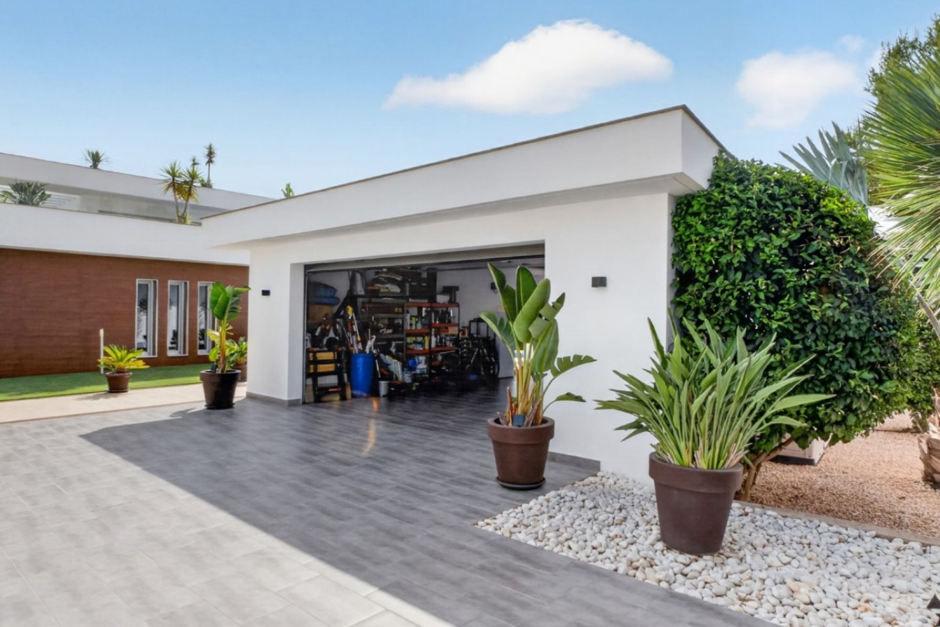 Resale - Villa * - Pinar de Campoverde