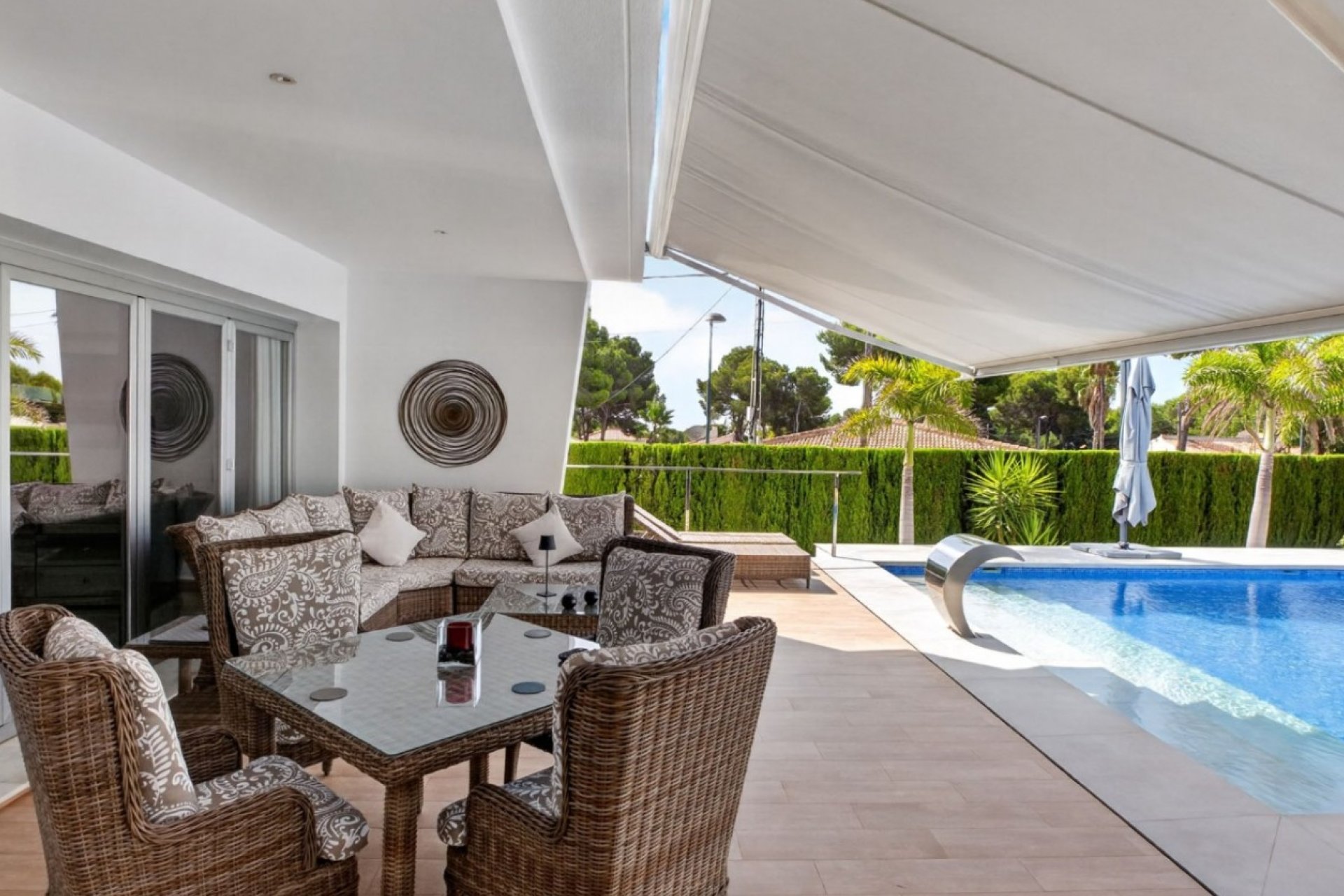 Resale - Villa * - Pinar de Campoverde
