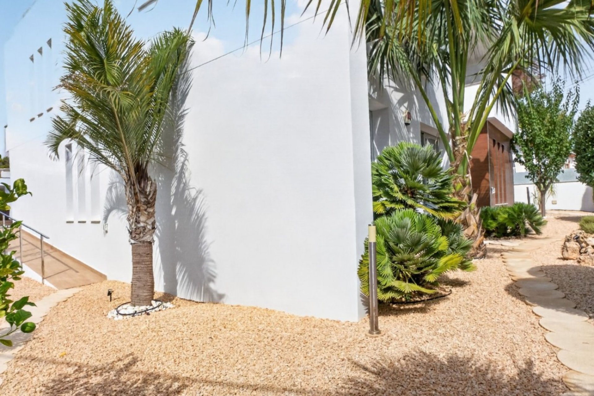Resale - Villa * - Pinar de Campoverde
