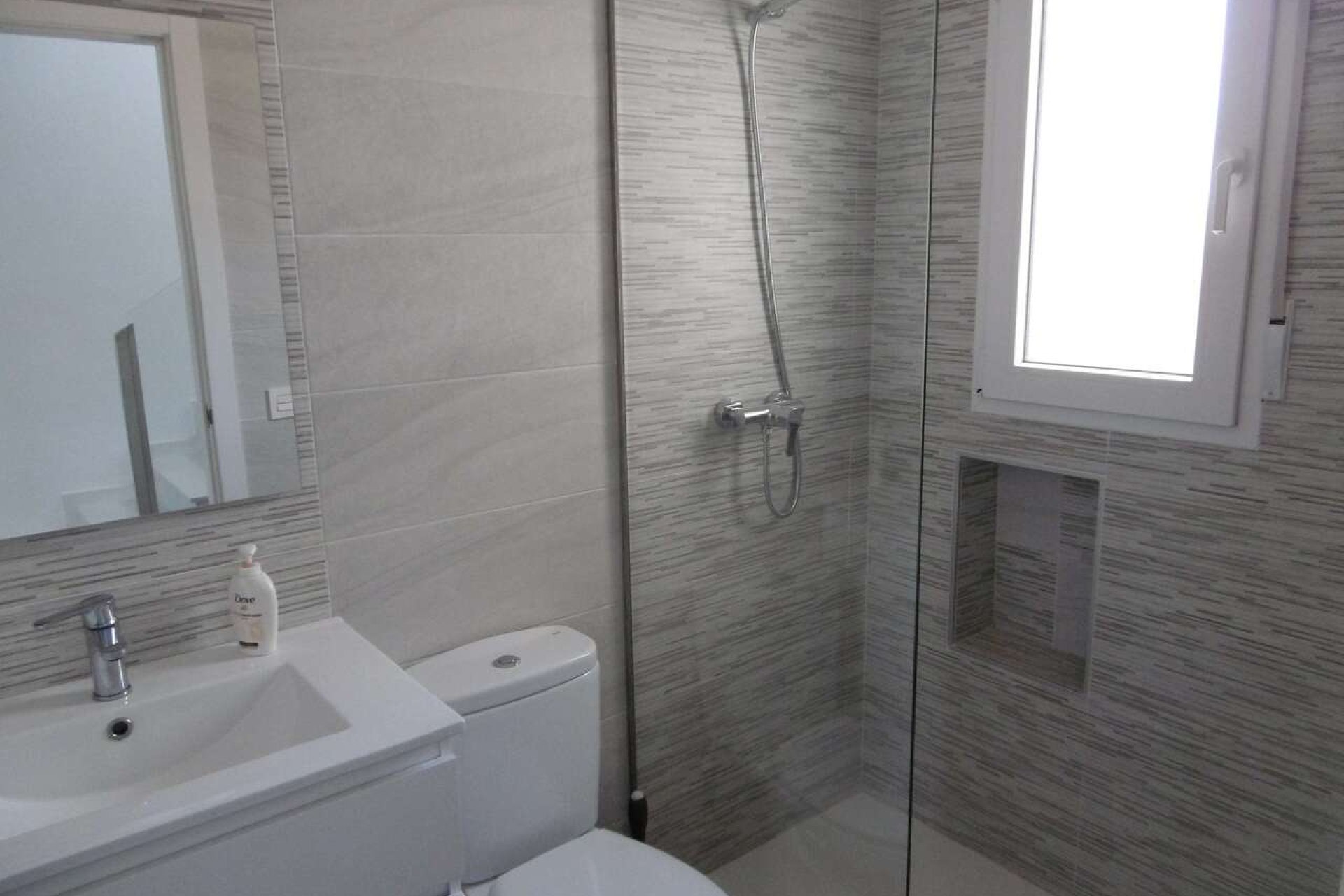 Resale - Villa * - Pinoso *