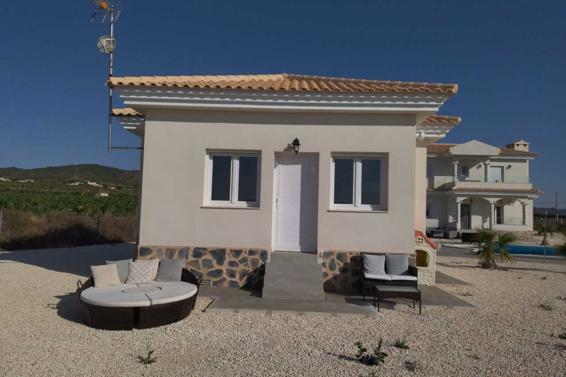 Resale - Villa * - Pinoso *