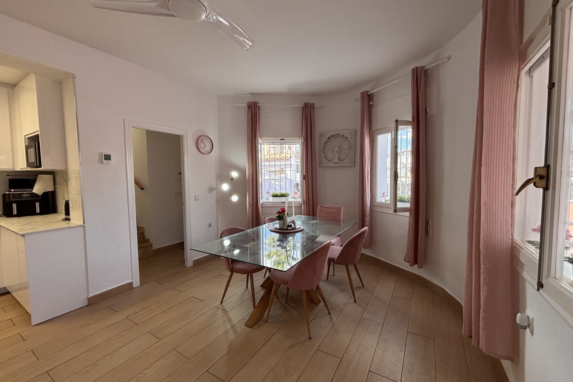 Resale - Villa * - Playa Flamenca - Playa Flamenca *