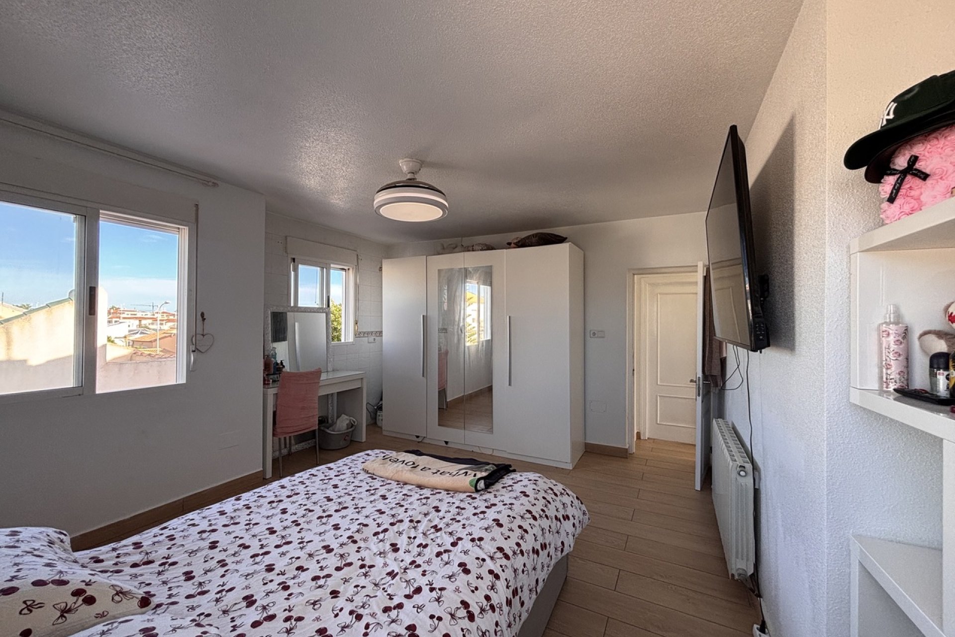 Resale - Villa * - Playa Flamenca - Playa Flamenca *