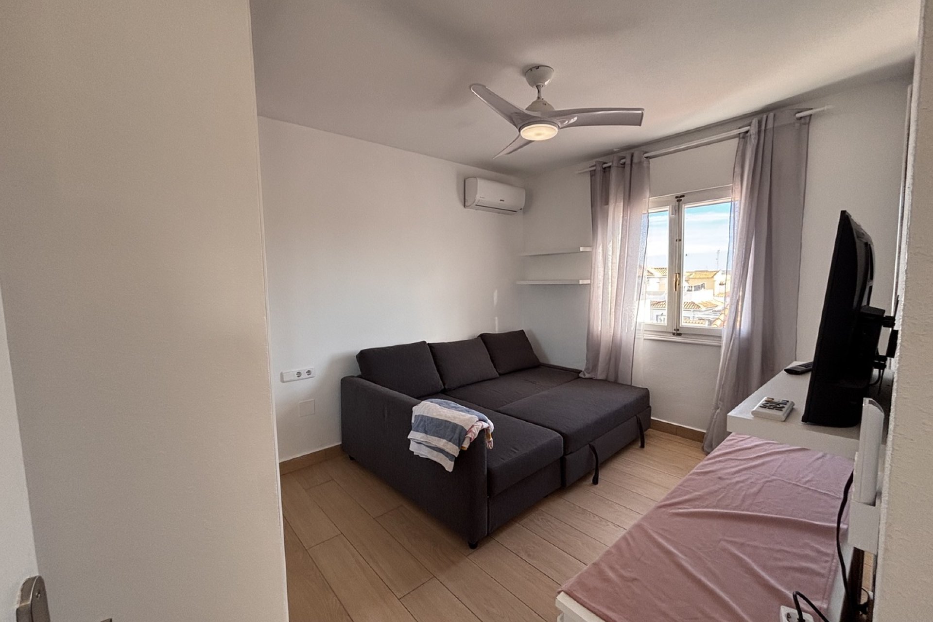 Resale - Villa * - Playa Flamenca - Playa Flamenca *