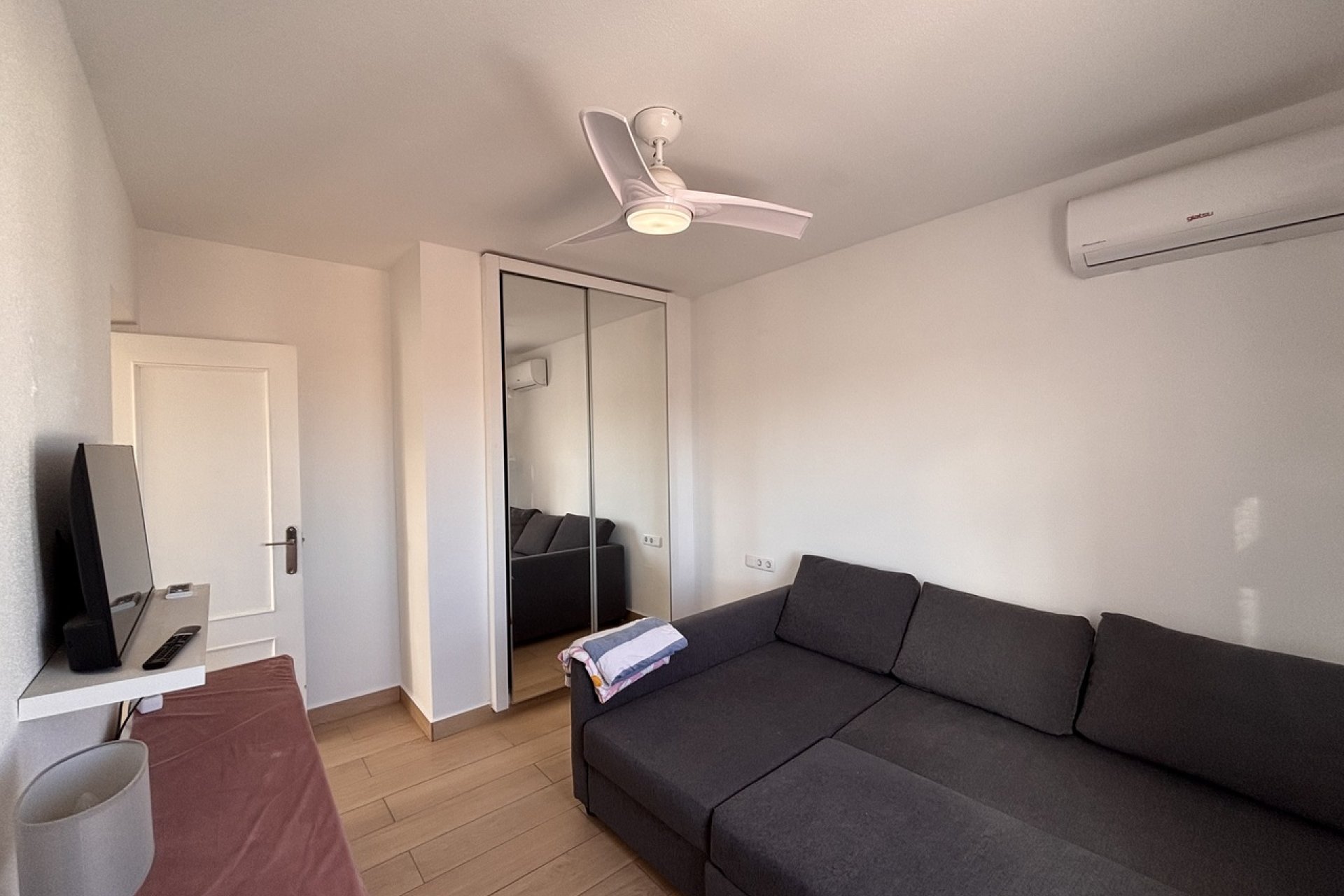 Resale - Villa * - Playa Flamenca - Playa Flamenca *