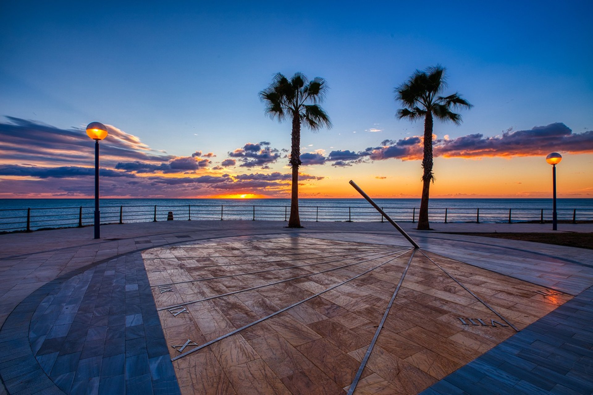 Resale - Villa * - Playa Flamenca * - Sportcentre