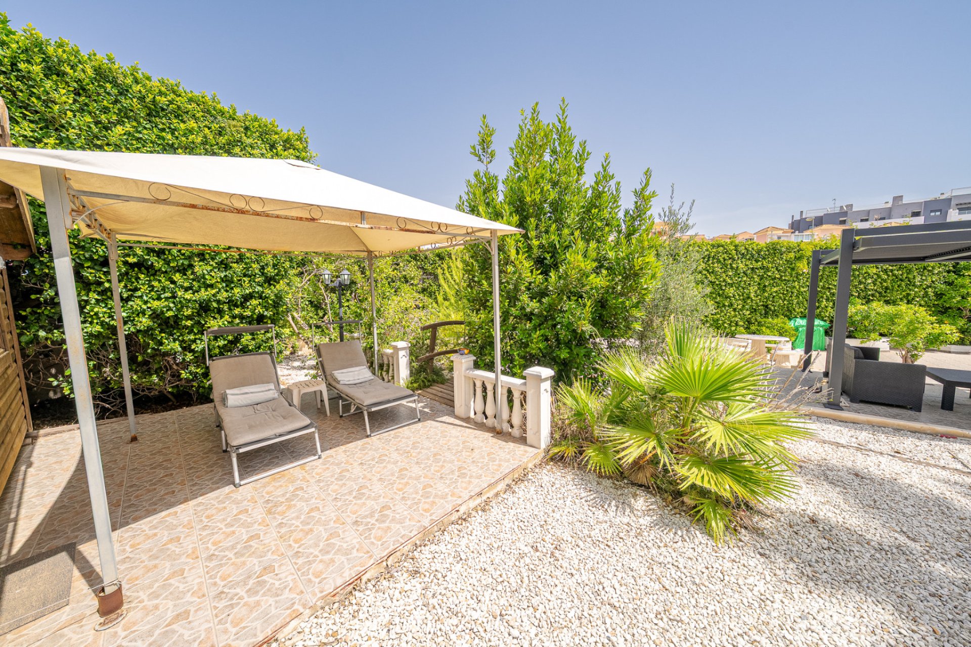 Resale - Villa * - Playa Flamenca *