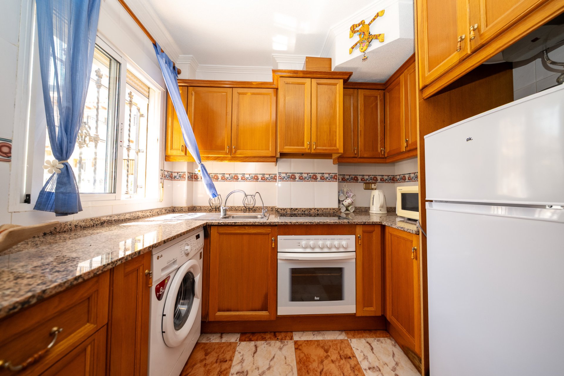 Resale - Villa * - Playa Flamenca *
