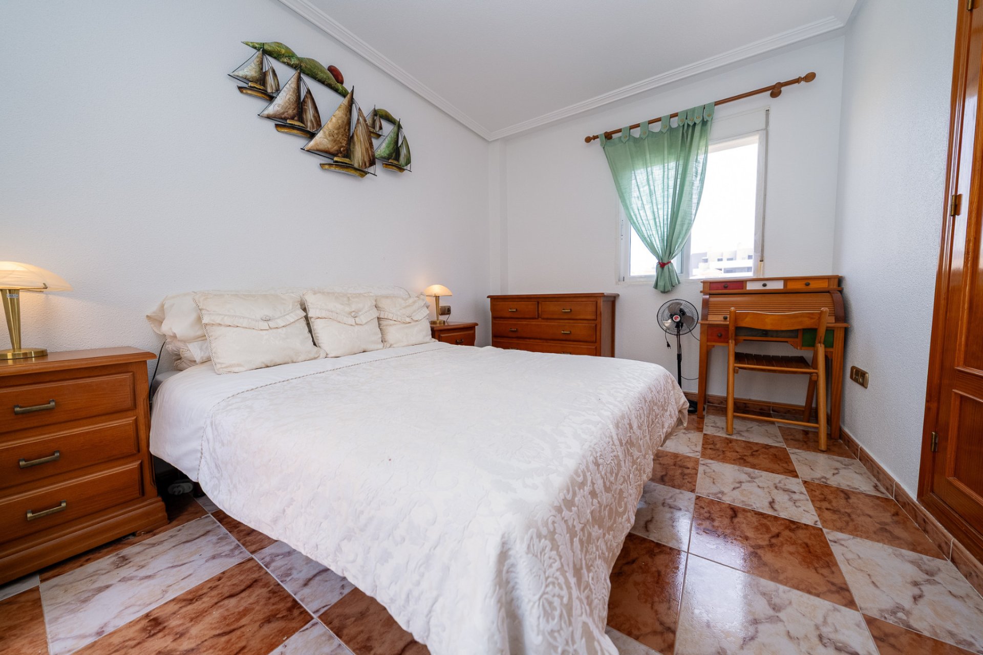 Resale - Villa * - Playa Flamenca *