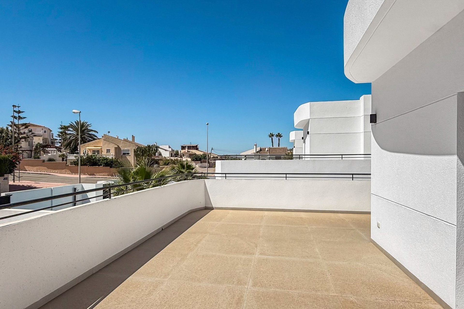 Resale - Villa * - Rojales * - Ciudad Quesada *