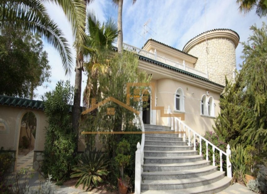 Resale - Villa * - Rojales - La Marquesa Golf *