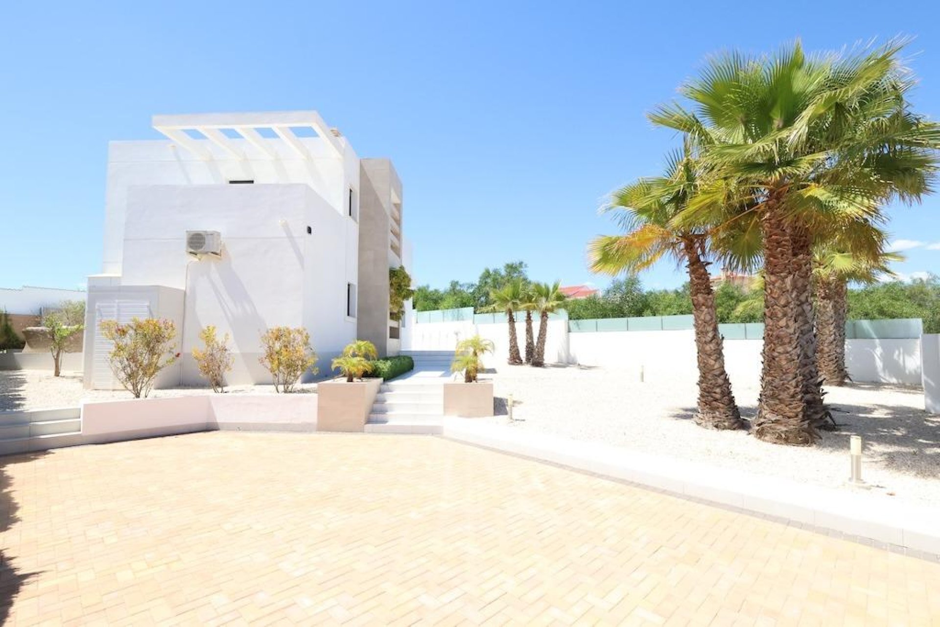 Resale - Villa * - Rojales * - La Marquesa