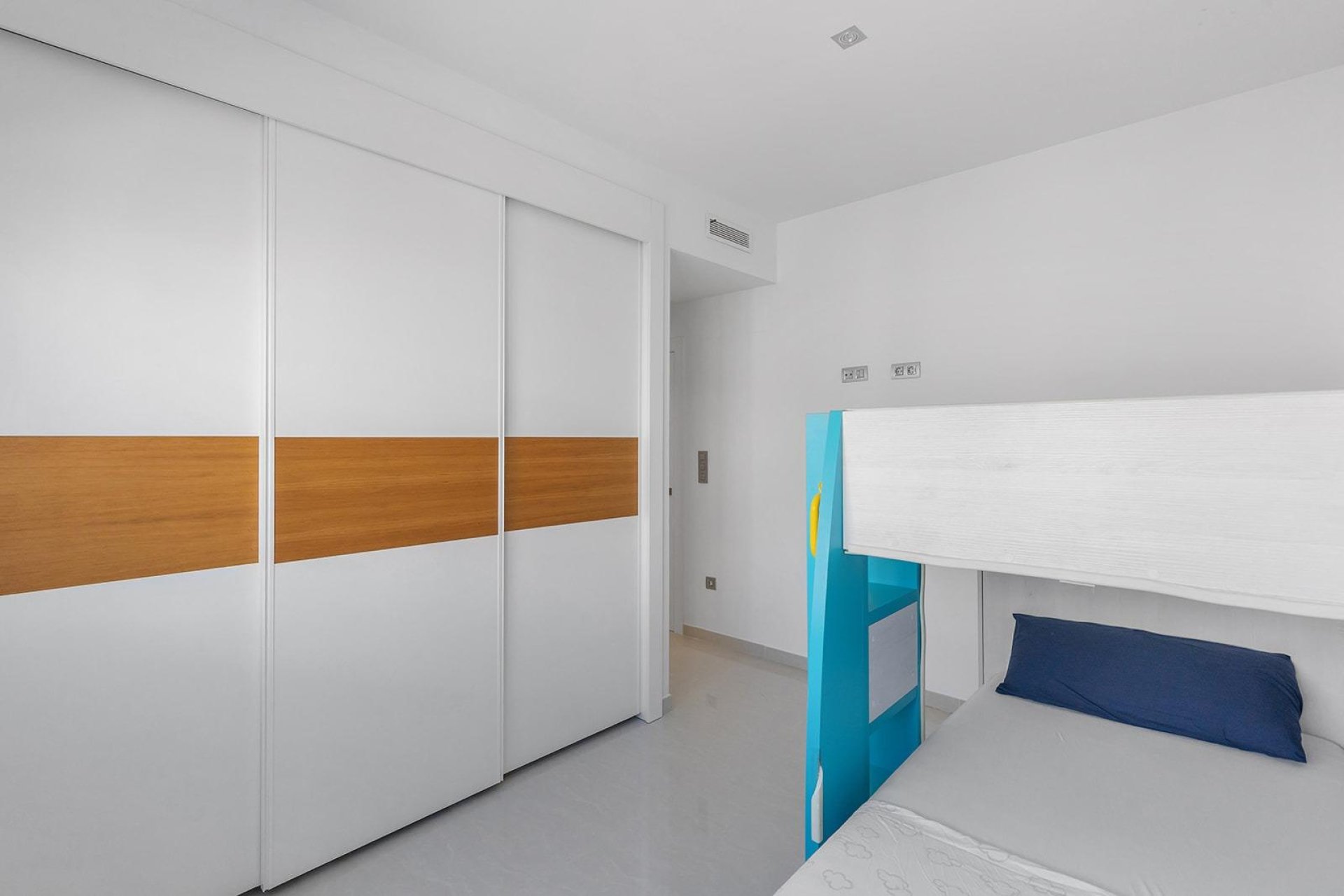 Resale - Villa * - Rojales * - Pueblo bravo