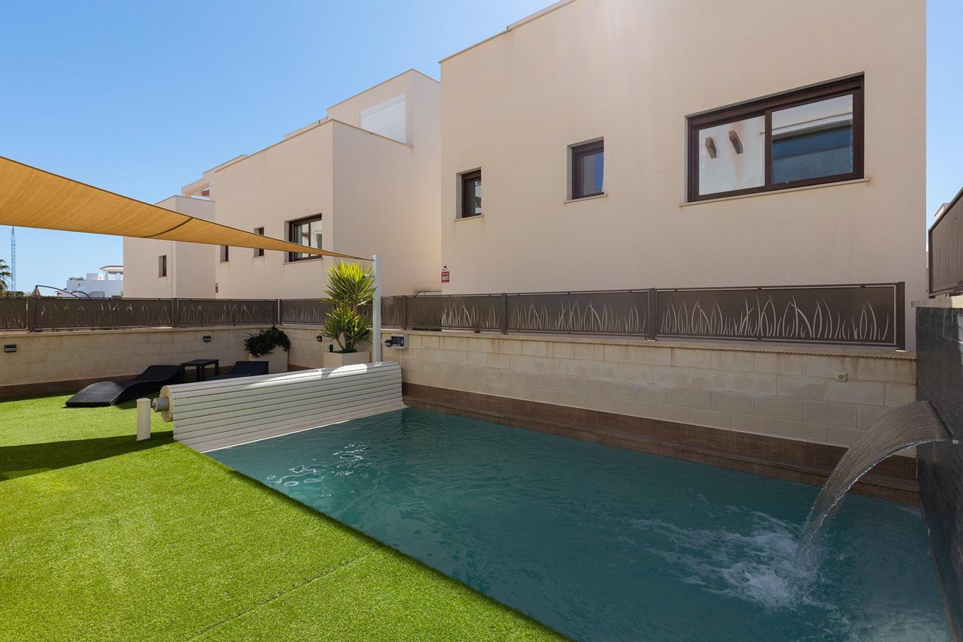 Resale - Villa * - Rojales * - Pueblo bravo