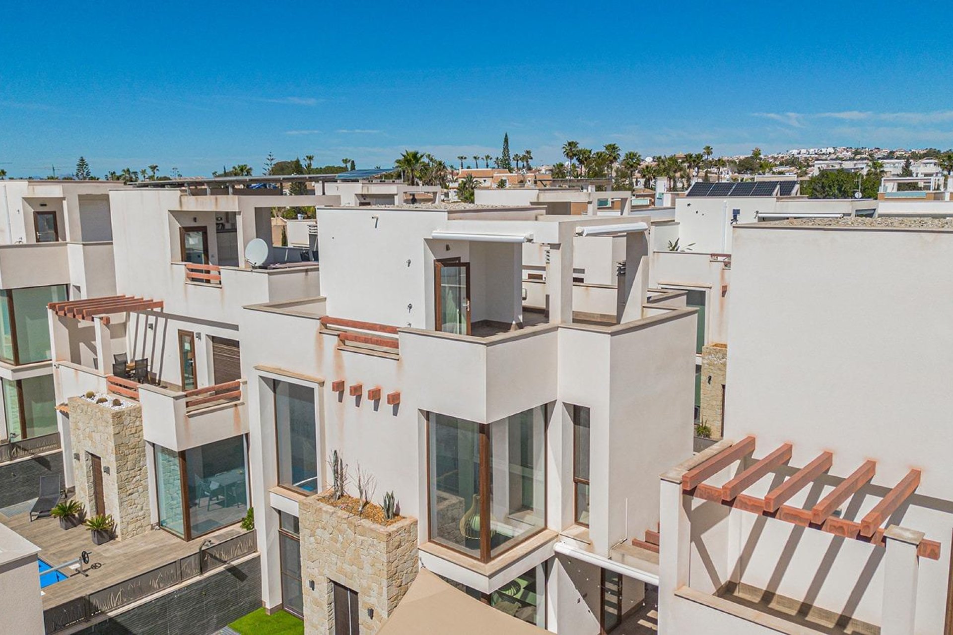 Resale - Villa * - Rojales * - Pueblo bravo