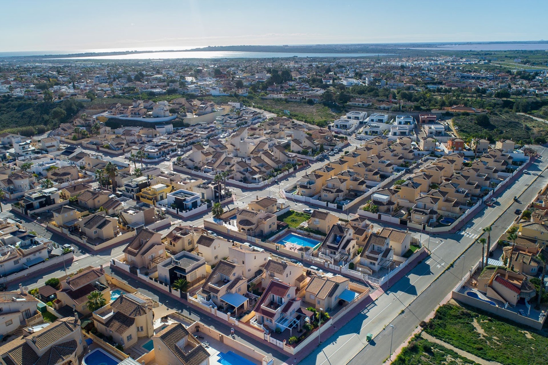 Resale - Villa * - Rojales *