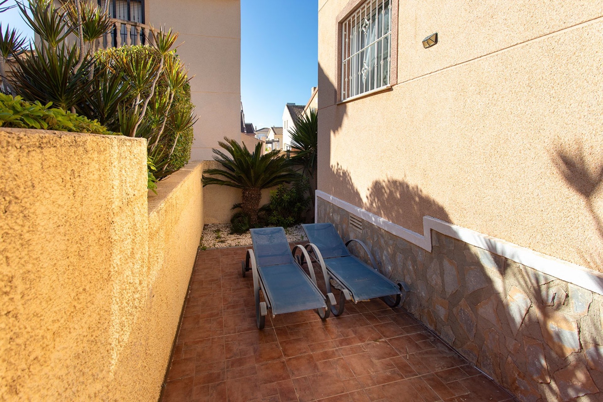 Resale - Villa * - Rojales *