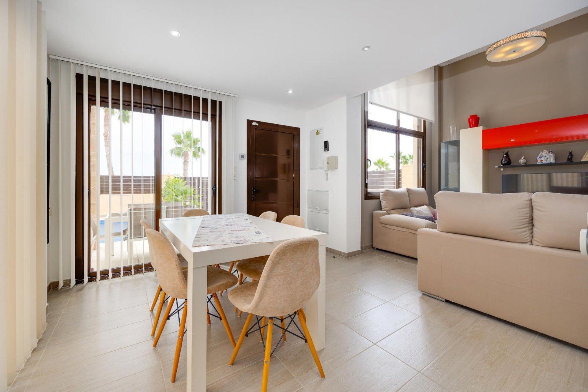 Resale - Villa * - Rojales *