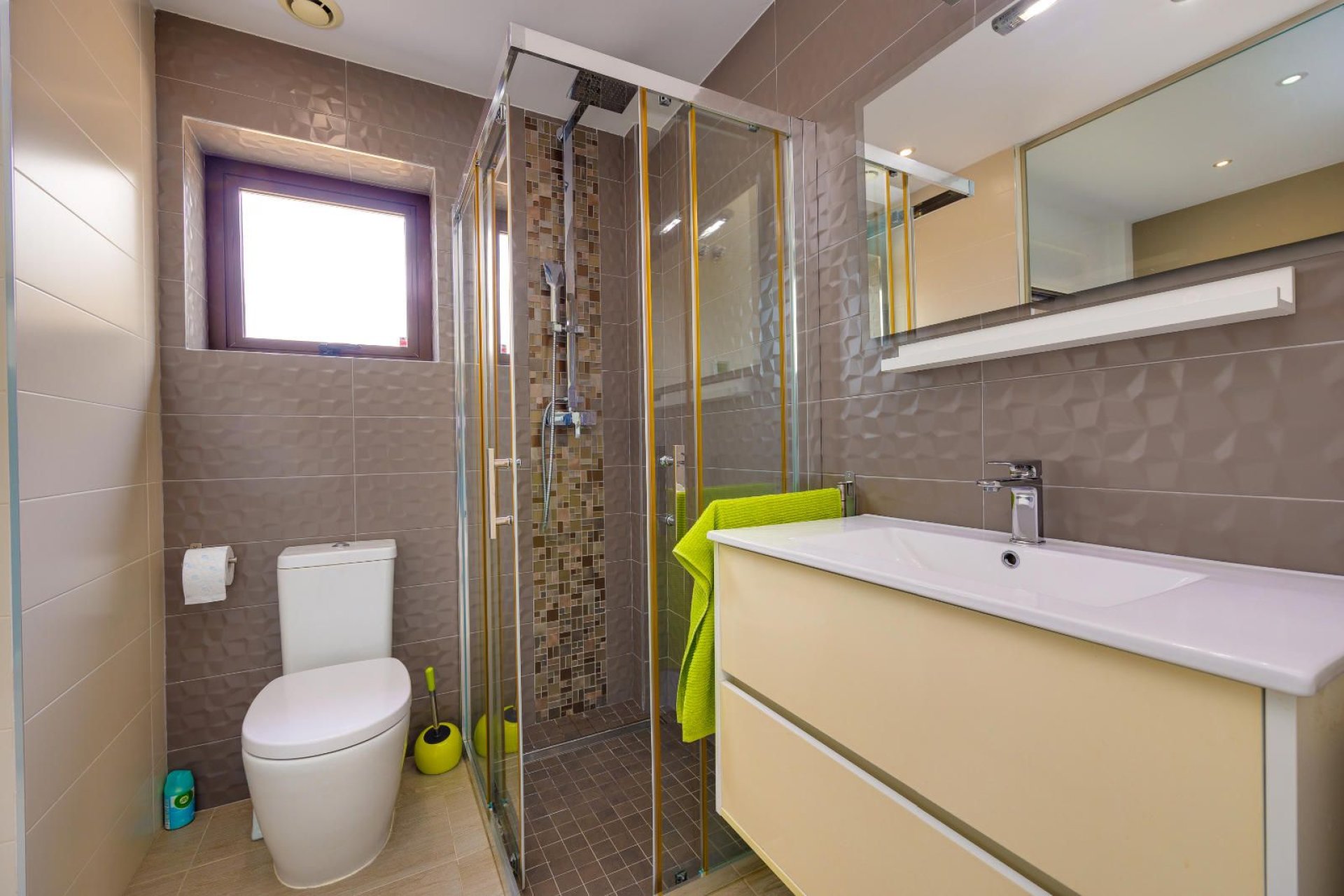 Resale - Villa * - Rojales *