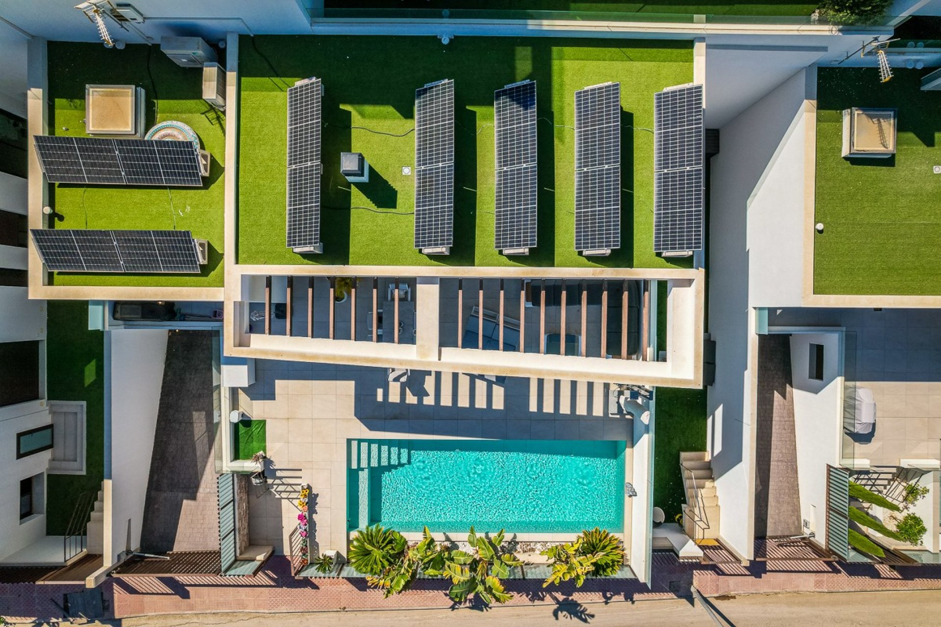 Resale - Villa * - ROJALES
