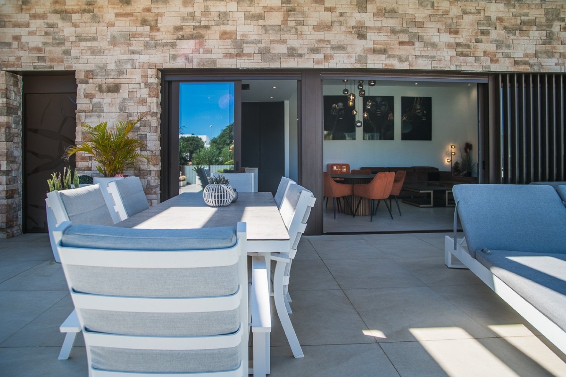 Resale - Villa * - ROJALES