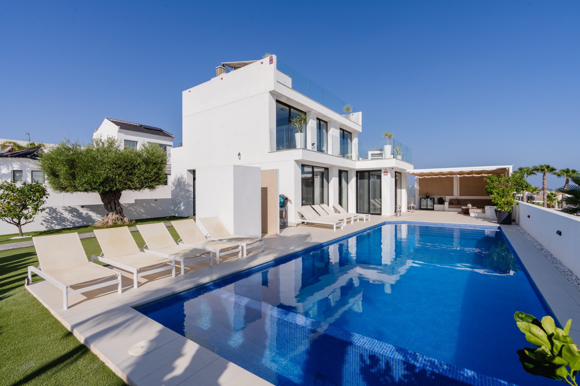 Resale - Villa - San Fulgencio - La Marina