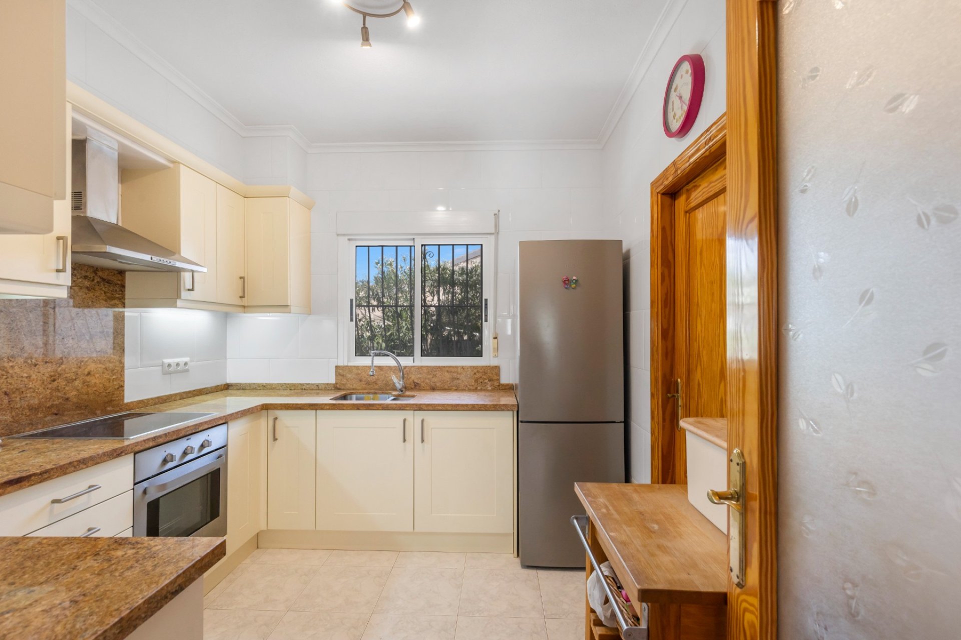 Resale - Villa * - San Fulgencio * - La Marina *