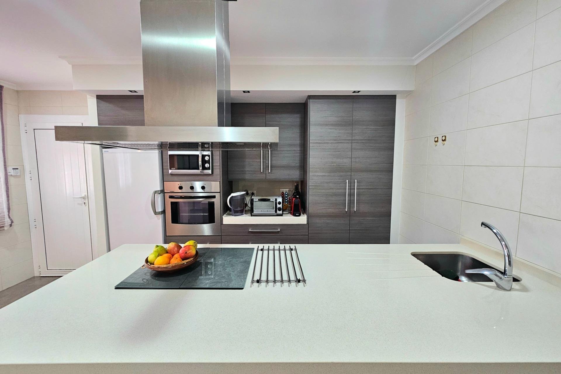 Resale - Villa * - San Fulgencio * - San fulgencio pueblo