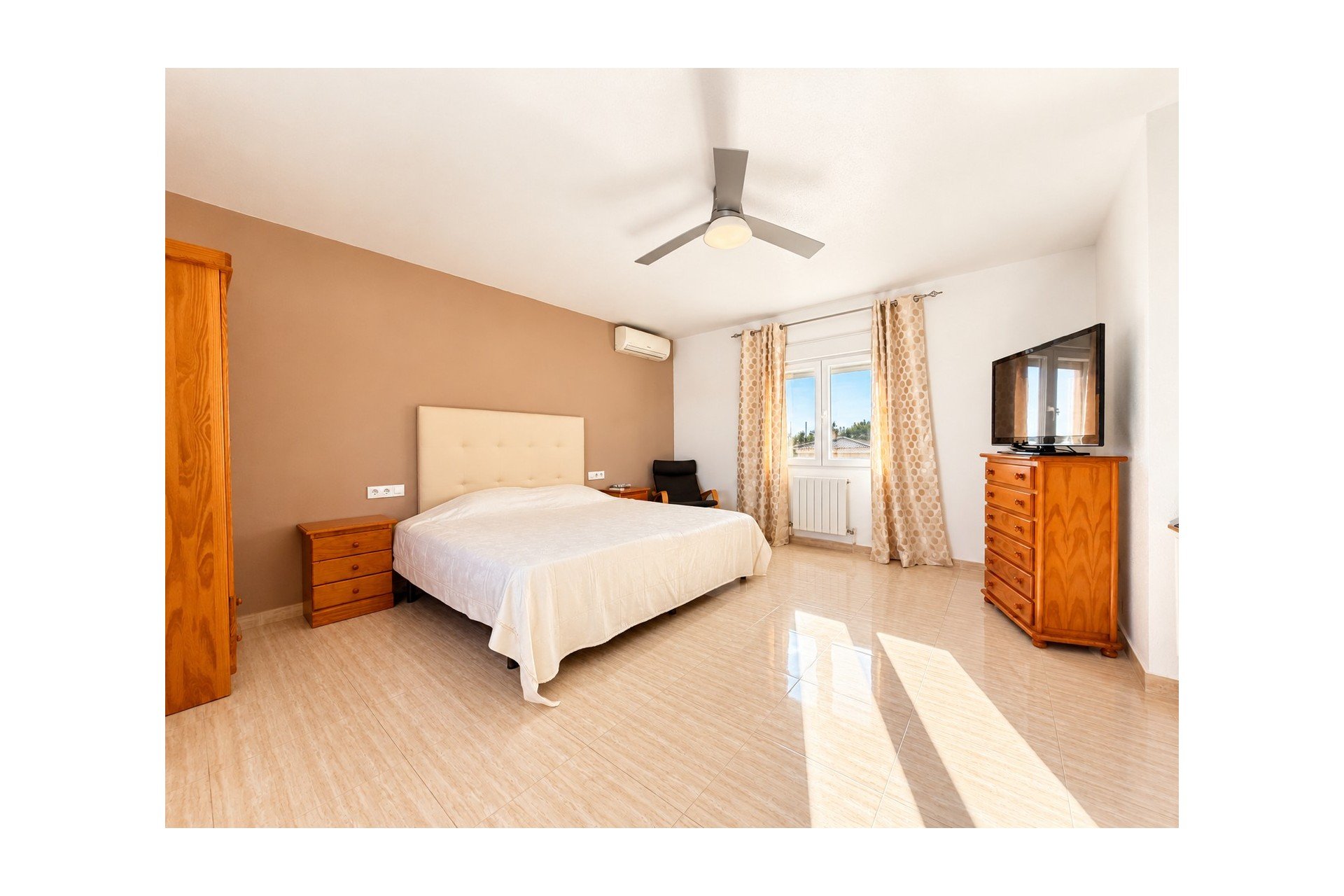 Resale - Villa * - San Fulgencio * - urb.la marina