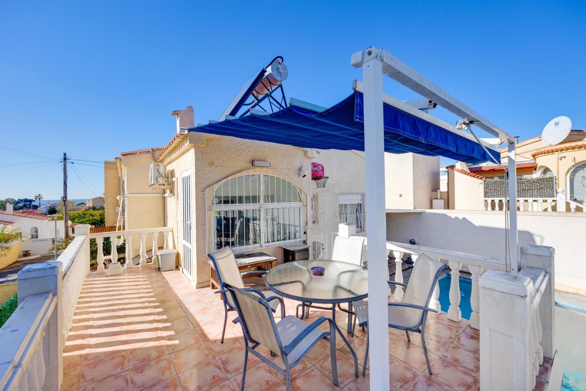 Resale - Villa * - San Fulgencio *