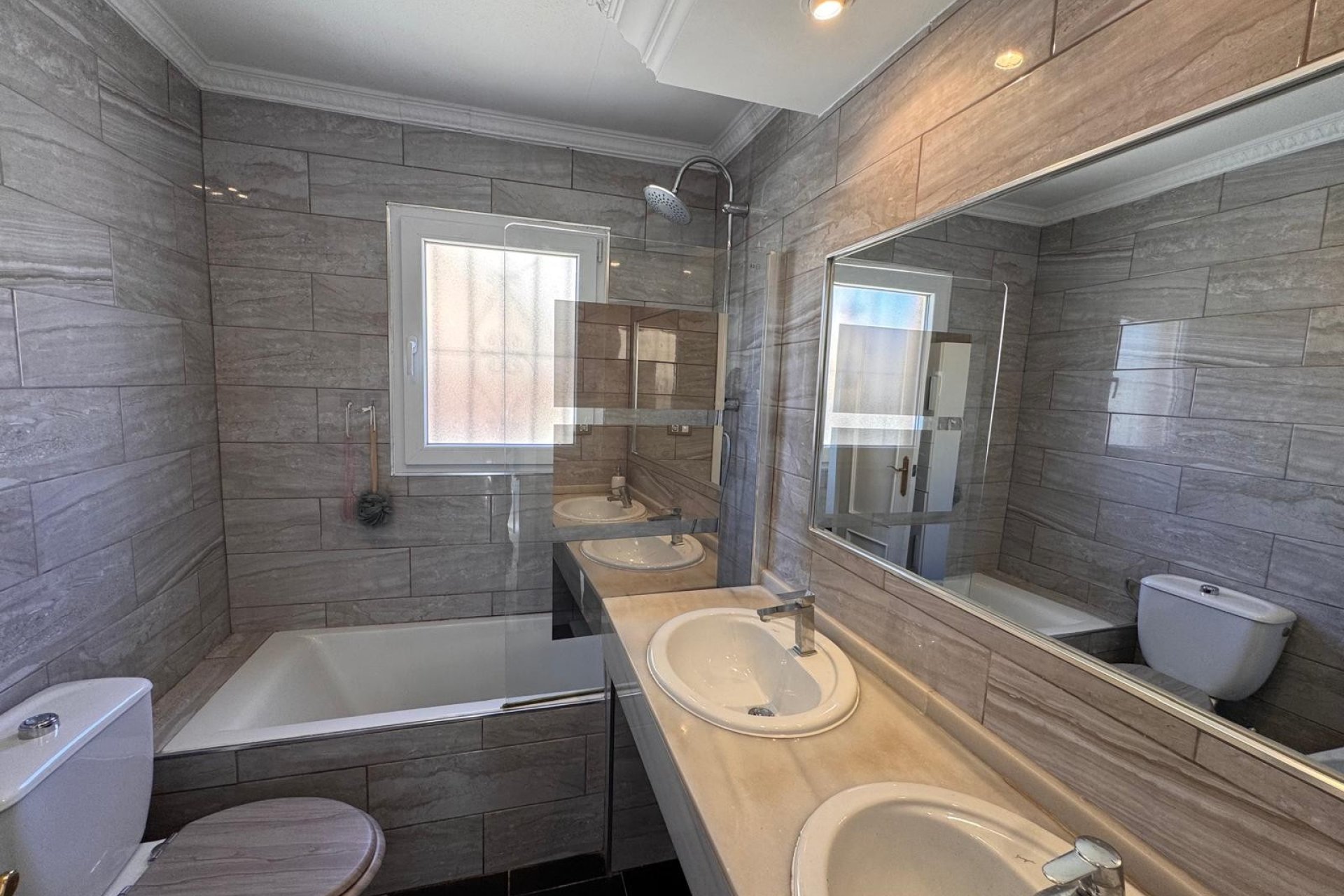 Resale - Villa * - San Miguel de Salinas * - Blue lagoon *