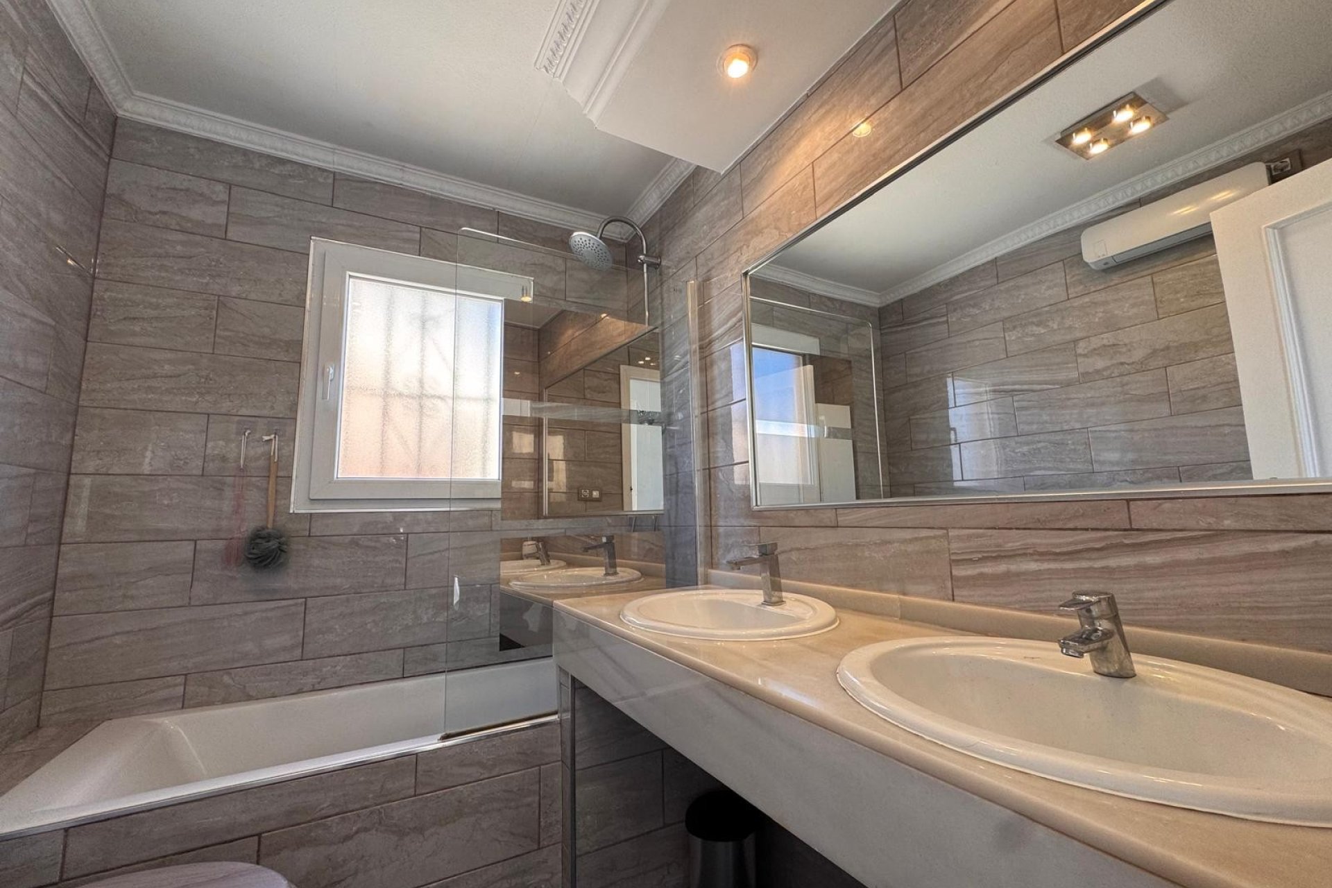 Resale - Villa * - San Miguel de Salinas * - Blue lagoon *