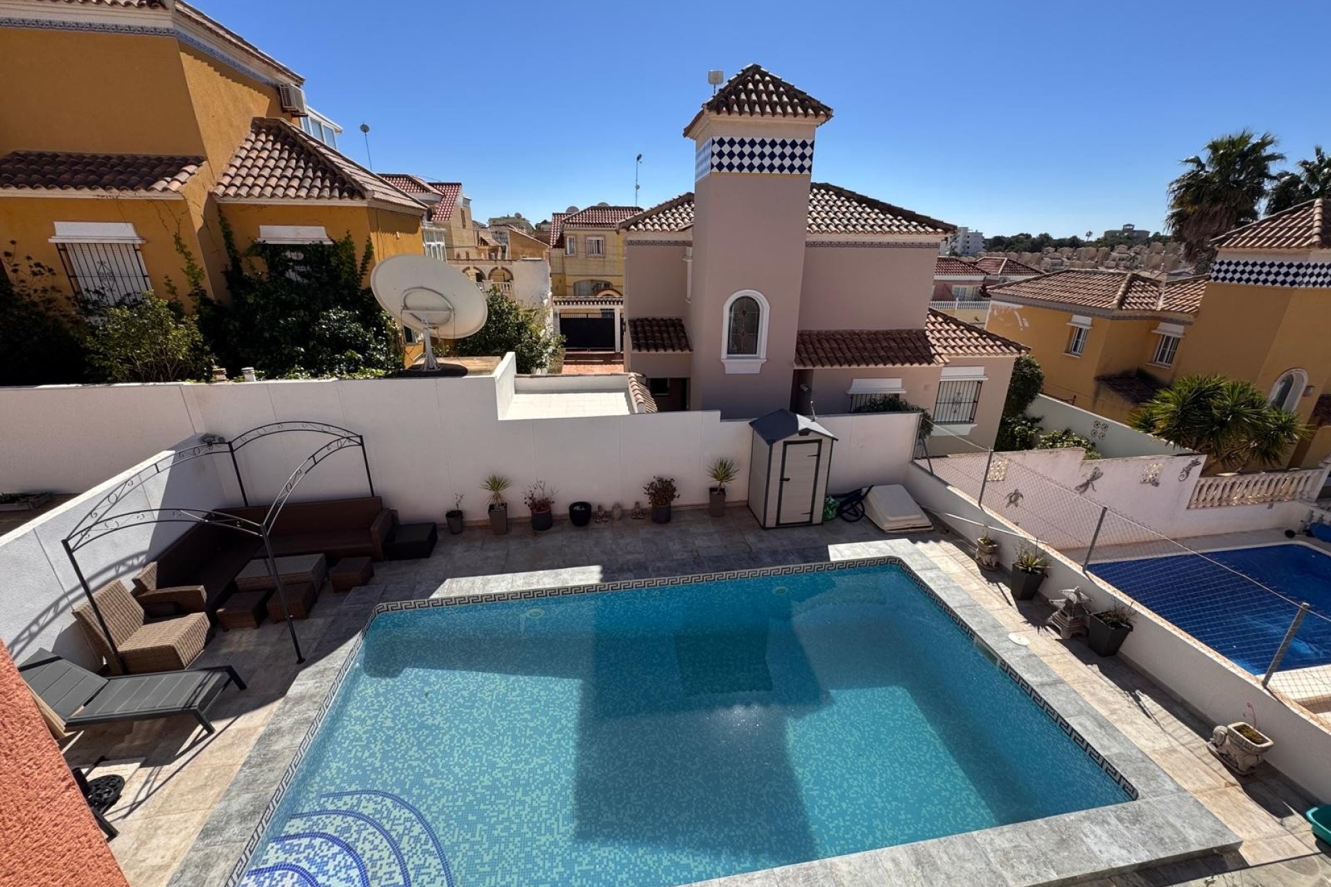 Resale - Villa * - San Miguel de Salinas * - Blue lagoon *