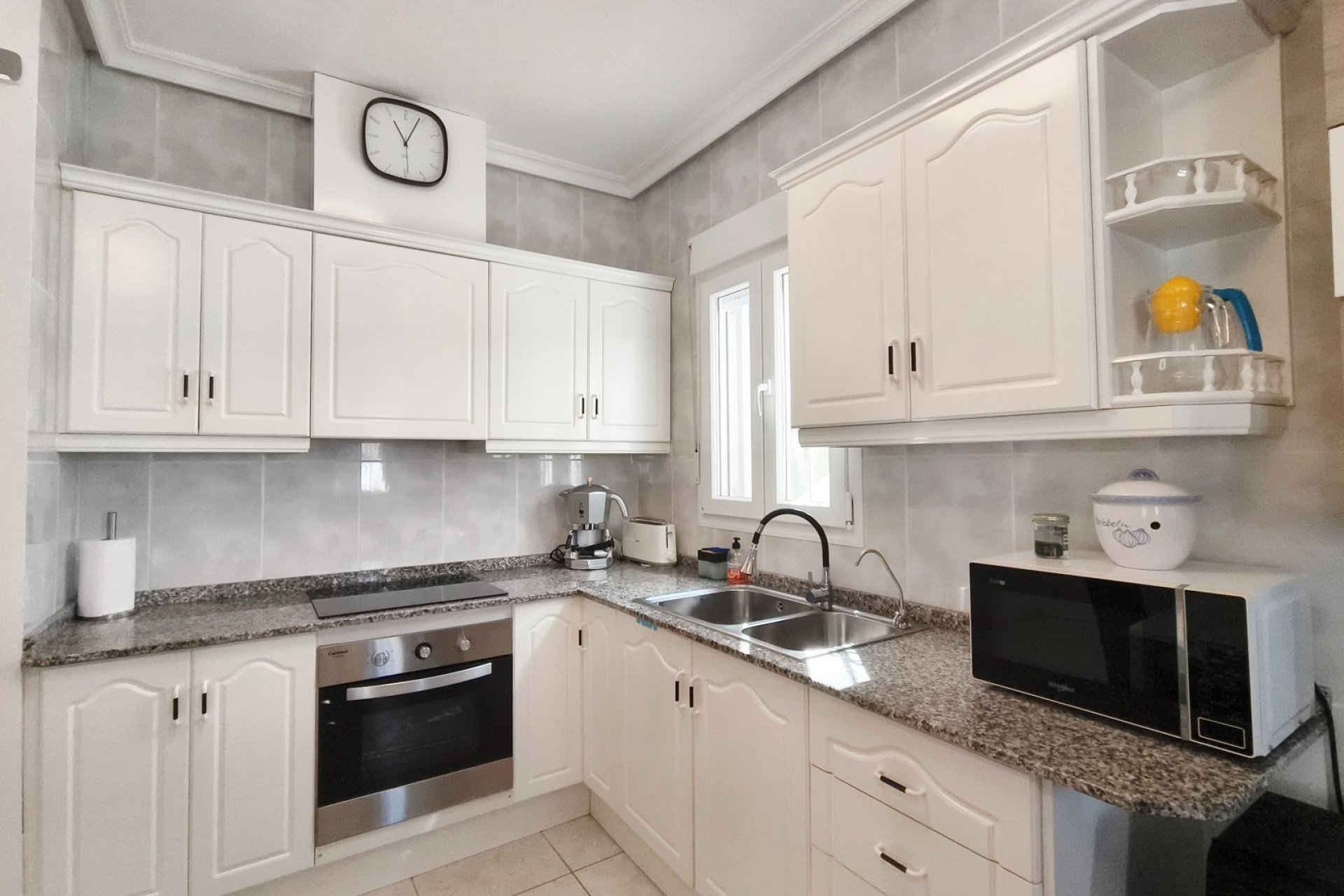 Resale - Villa * - San Miguel de Salinas * - Blue lagoon *