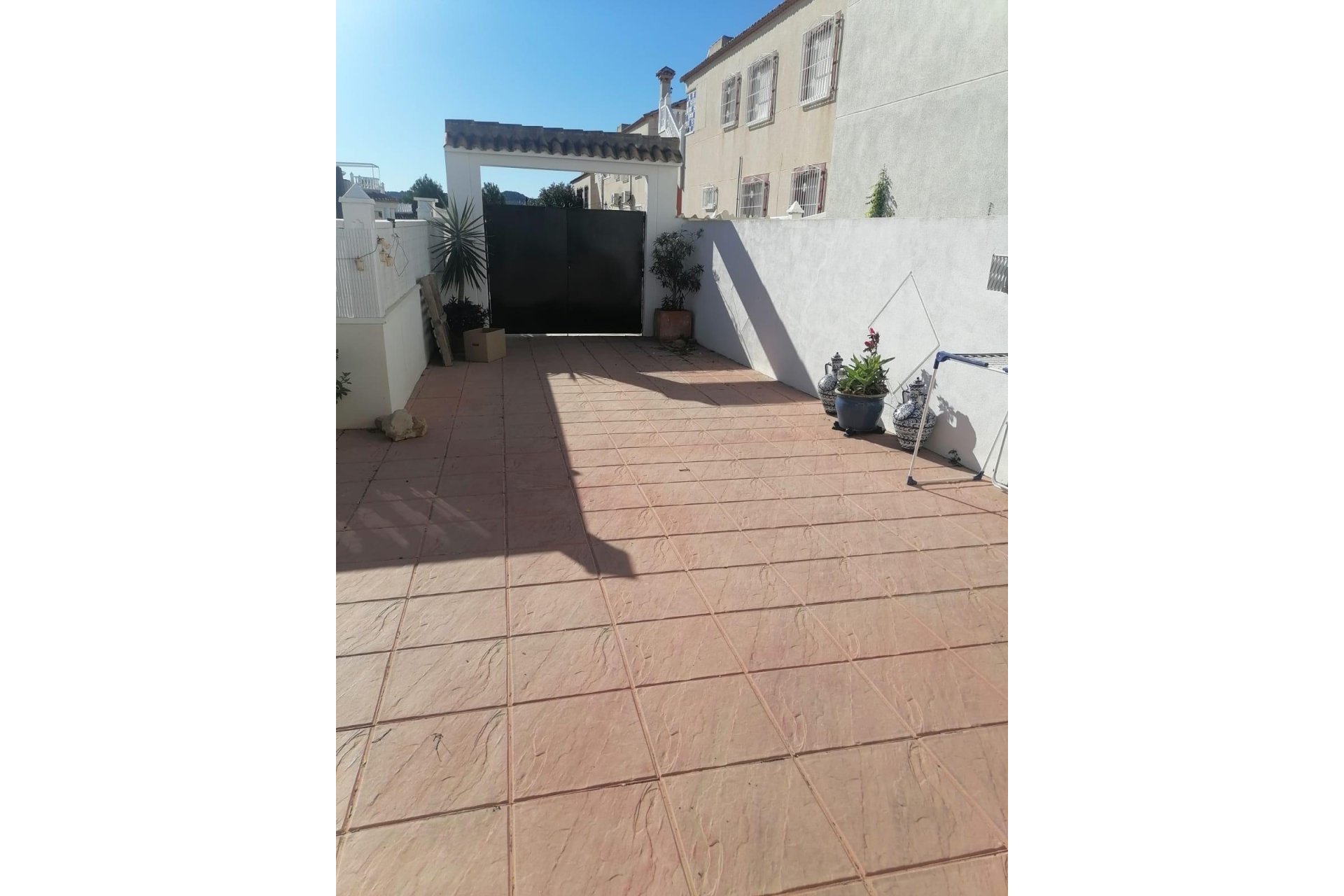 Resale - Villa * - San Miguel de Salinas * - Centro